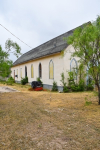 Prime Investment Property Near Downtown Sonora, TX - image 4