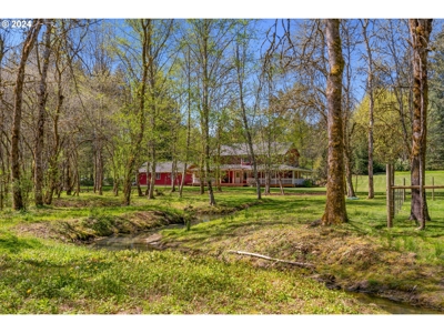 Country Home on Land For Sale in Battle Ground, WA! - image 34