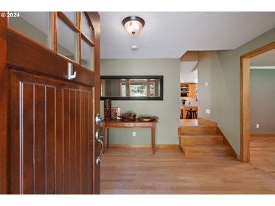 Country Home on Land For Sale in Battle Ground, WA! - image 10