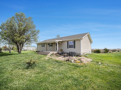 Equine acreage near Lincoln, Nebraska! - image 2