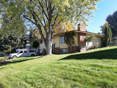 Country Home W/Fenced Yards & Gardens In Missoula Montana - image 14