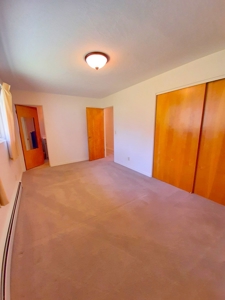 Country Home W/Fenced Yards & Gardens In Missoula Montana - image 20