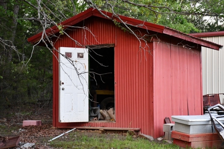 Acreage & Country Home Bounding National Forest For Sale - image 28