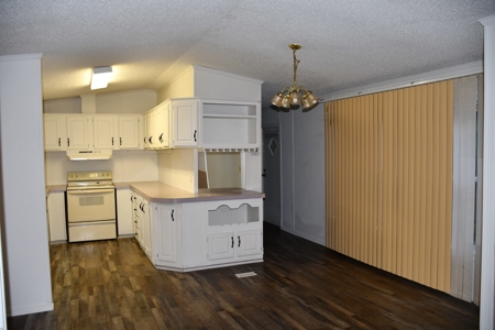 Acreage & Country Home Bounding National Forest For Sale - image 8
