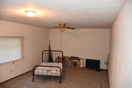 Acreage & Country Home Bounding National Forest For Sale - image 15