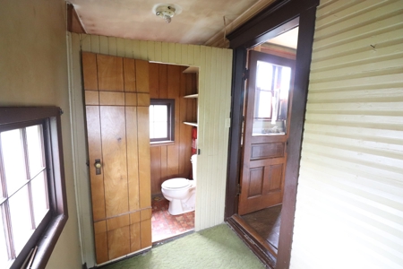 Historic Beauty Awaits at Auction in Delaware Ohio - image 19