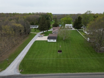 Auction Alert: Charming Cape Cod Home in Knox County, Ohio! - image 2