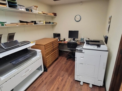 Fully Remodeled Office Space in Moriarty, NM - Torrance Co - image 20