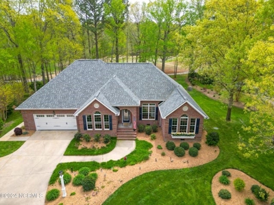 Albemarle Plantation Golf Course Home For Sale - image 3