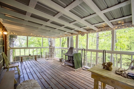 Log Cabin for Sale in Dickson, TN - image 15