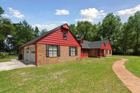 Brick Home 4Br/2Ba In North Central Florida Close To Town - image 2
