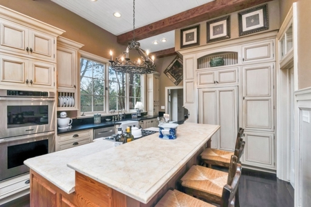 Beautiful Restored Historic Home for Sale in Wilkinson Co. - image 19