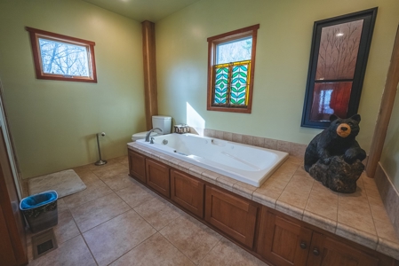 Home with Views for Sale in Floyd VA - image 15