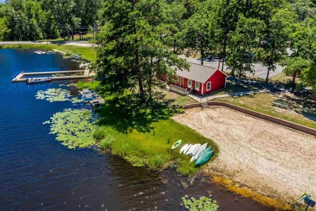 3/2/2 Holly Lake Ranch Home - East Texas - Wood County - image 37