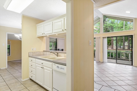 3/2/2 Holly Lake Ranch Home - East Texas - Wood County - image 13