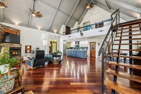Country Home For Sale In Pulaski, TN - image 10