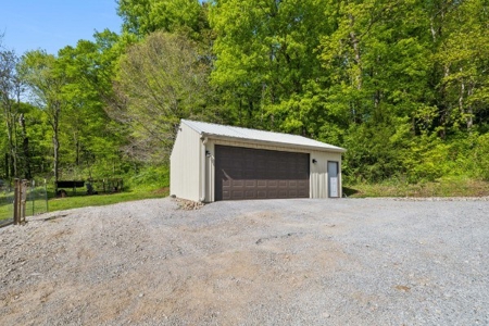 Country Home For Sale In Pulaski, TN - image 45