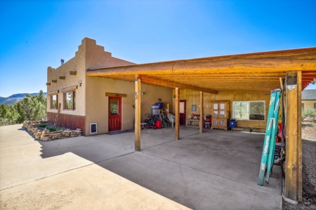 Horse friendly homestead in Southwest Colorado For Sale - image 15
