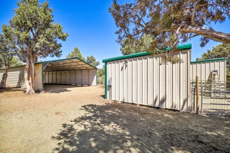 Horse friendly homestead in Southwest Colorado For Sale - image 9