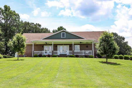 Country home for sale in Monticello KY near Lake Cumberland - image 3