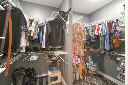 Country home for sale in Monticello KY near Lake Cumberland - image 28