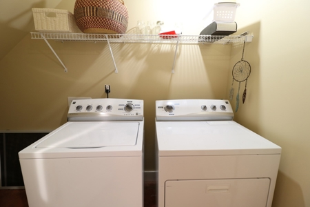 Country home for sale in Monticello KY near Lake Cumberland - image 35