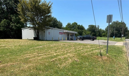 Convenience Store Business For Sale in NE TX Lamar Co - image 2