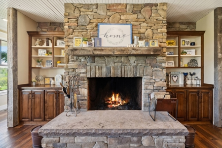 142-Acre Centerville Farm with 3-Bed Home & Views - image 13