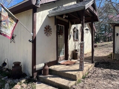 Country Home in Cabool, Missouri - image 18