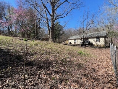 Country Home in Cabool, Missouri - image 16