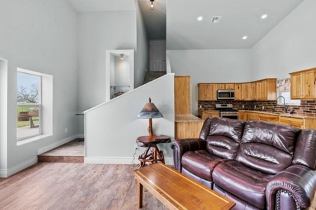 Quality Barndominium on 2.33 Acres, LIVE OAK COUNTY - image 23