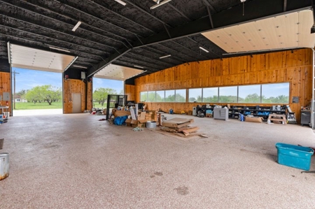 Quality Barndominium on 2.33 Acres, LIVE OAK COUNTY - image 11
