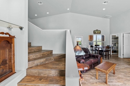 Quality Barndominium on 2.33 Acres, LIVE OAK COUNTY - image 25