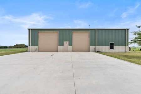 Quality Barndominium on 2.33 Acres, LIVE OAK COUNTY - image 4