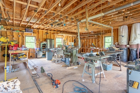 Accepted Offer in Byrdstown, Tennessee - image 45