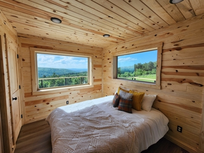 Poteau Mountain Off-Grid Cabin & Acreage For Sale - image 18