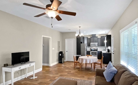 Cottage Home on Lake Ocatahatchee For Sale in Jennings, FL - image 6