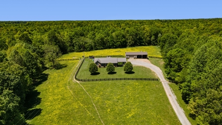 Custom 3 Bed 2 Bath Ranch  Home On 54 Acres - Dunnville, Ky - image 1