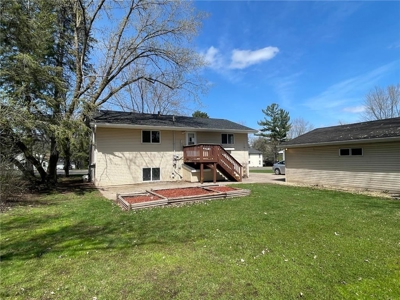 Reduced! 5 Bed Home w/ Large Backyard for Sale - Hinckley MN - image 38