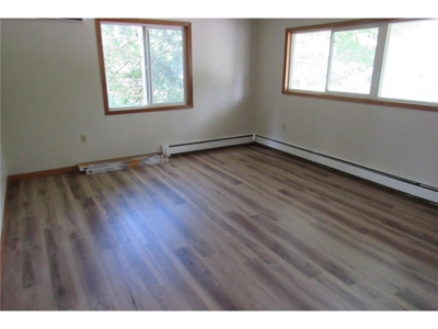 Reduced! 5 Bed Home w/ Large Backyard for Sale - Hinckley MN - image 3