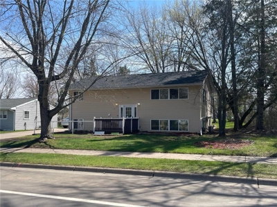 Reduced! 5 Bed Home w/ Large Backyard for Sale - Hinckley MN - image 43