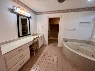 East Texas Country Home On ±48.17 Acres With Barn And Pool - image 50