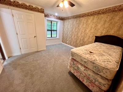 East Texas Country Home On ±48.17 Acres With Barn And Pool - image 38