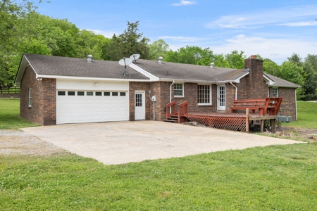 Unlock Potential in This Charming 1977 Fixer-Upper - image 34