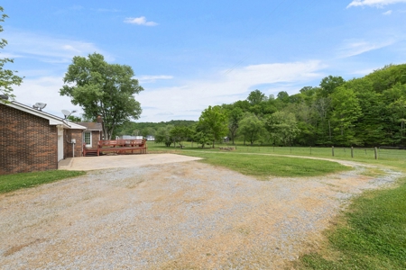 Unlock Potential in This Charming 1977 Fixer-Upper - image 36