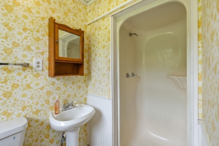 Unlock Potential in This Charming 1977 Fixer-Upper - image 26