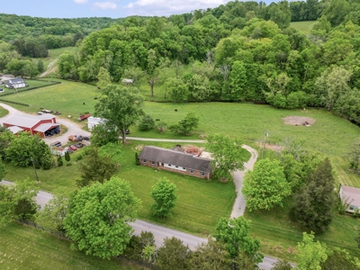 Unlock Potential in This Charming 1977 Fixer-Upper - image 38