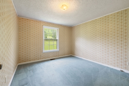 Unlock Potential in This Charming 1977 Fixer-Upper - image 27