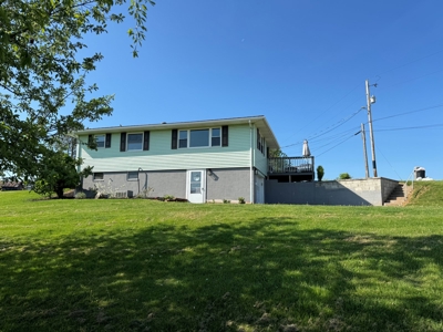 3 bedroom, 2 bath ranch style house in Beallsville, Ohio - image 1