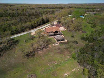 Ozark Co MO Lakefront Home for Living or Income Producing - image 10
